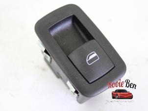 Usados Interruptor de ventanilla eléctrica Dodge 1500 Crew Cab (DS/DJ/D2) 5.7 Hemi V8 Precio de solicitud ofrecido por Rooie Ben autodemontage