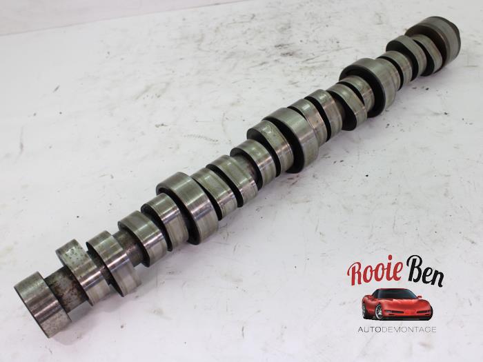 Usagé Arbre à cames Dodge Ram 3500 Standard Cab (DR/DH/D1/DC/DM) 5.7 V8 Hemi 2500 4x4 Crew Cab Prix sur demande proposé par Rooie Ben autodemontage