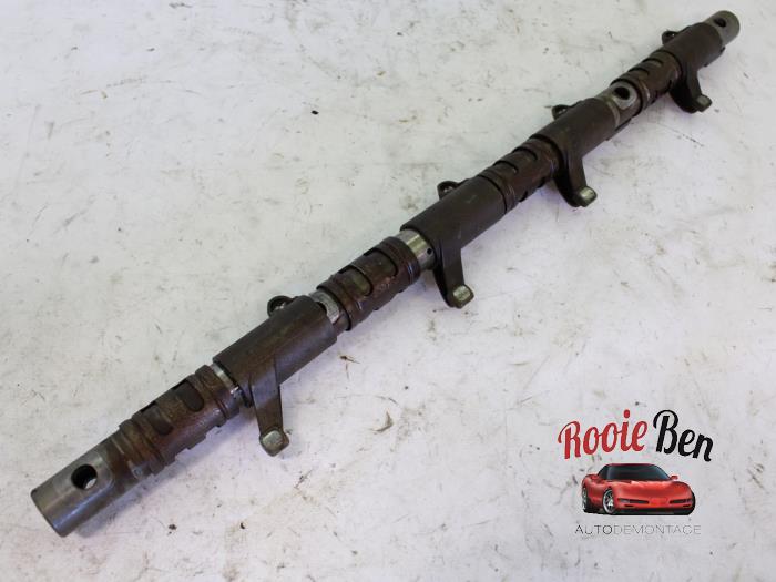 Usagé Culbuteur Dodge Ram 3500 Standard Cab (DR/DH/D1/DC/DM) 5.7 V8 Hemi 2500 4x4 Crew Cab Prix € 50,00 Règlement à la marge proposé par Rooie Ben autodemontage