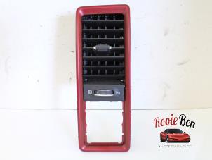 Usagé Grille aération tableau de bord Dodge 1500 Crew Cab (DS/DJ/D2) 5.7 Hemi V8 Prix sur demande proposé par Rooie Ben autodemontage