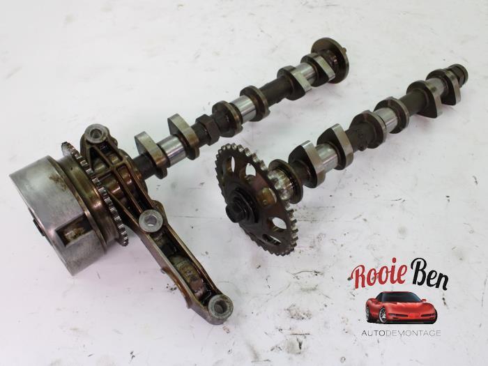 Gebrauchte Nockenwelle Set Toyota Aygo (B10) 1.0 12V VVT-i Preis € 25,00 Margenregelung angeboten von Rooie Ben autodemontage