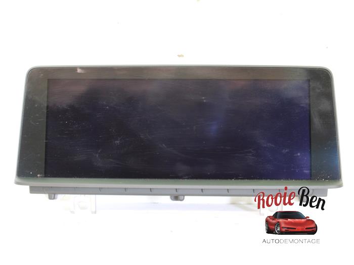 Begagnade Innerdisplay BMW 3 serie Touring (F31) 320d 2.0 16V Pris € 100,00 Marginaltabell erbjuds av Rooie Ben autodemontage