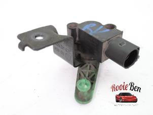 Used Anti-roll control sensor Volkswagen Golf VI (5K1) 2.0 GTI 16V Price on request offered by Rooie Ben autodemontage