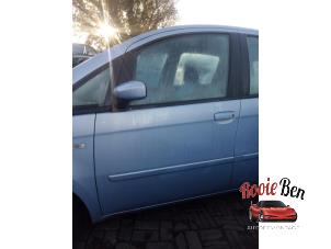 Used Door 4-door, front left Fiat Idea (350AX) 1.4 16V Price € 50,00 Margin scheme offered by Rooie Ben autodemontage