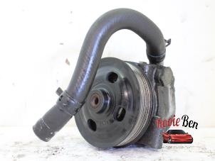 Used Power steering pump Ford Mondeo IV Wagon 2.0 16V Price on request offered by Rooie Ben autodemontage