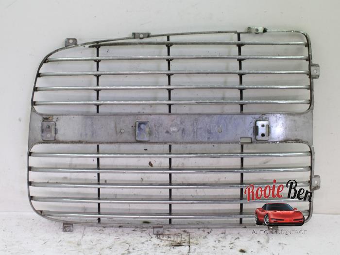 Używane Grill Dodge Ram 2500 (DR/DH/D1/DC/DM) 5.9 TDi V6 4x4 Cena € 50,00 Procedura marży oferowane przez Rooie Ben autodemontage