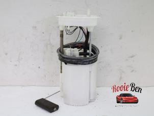 Used Electric fuel pump Volkswagen Up! (121) 1.0 12V 75 Price on request offered by Rooie Ben autodemontage