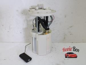 Used Electric fuel pump Opel Corsa D 1.2 16V Price € 40,00 Margin scheme offered by Rooie Ben autodemontage