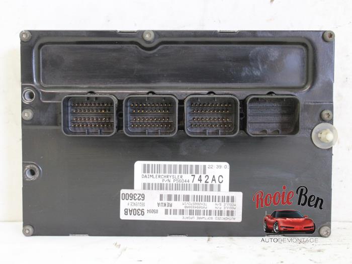 Used Engine management computer Jeep Grand Cherokee (WH/WK) 3.7i 4x2 Price on request offered by Rooie Ben autodemontage