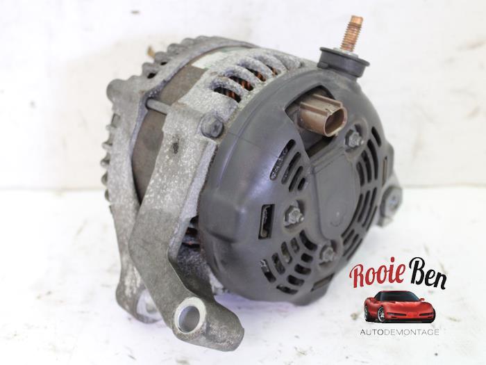 Dynamo van een Jeep Grand Cherokee (WH/WK) 3.7i 4x2 2006