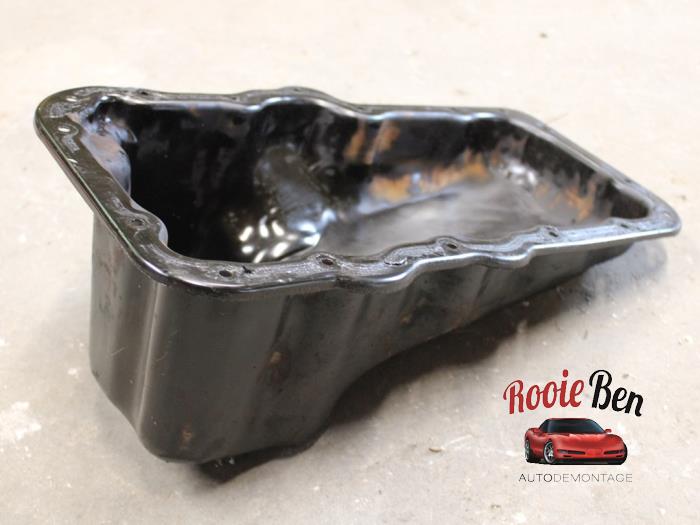 Usagé Couvercle carter Jeep Grand Cherokee (WH/WK) 3.7i 4x2 Prix € 50,00 Règlement à la marge proposé par Rooie Ben autodemontage
