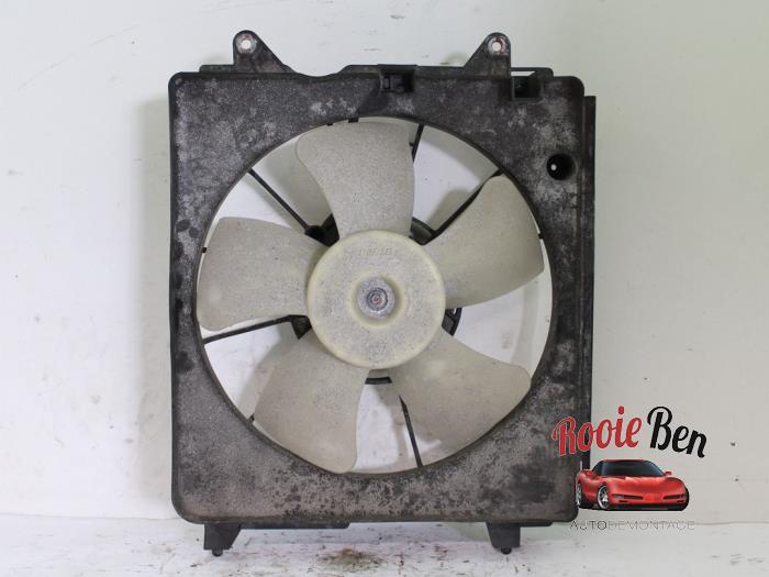 Air conditioning cooling fans from a Honda Civic (FK/FN) 2.0i Type R VTEC 16V 2008