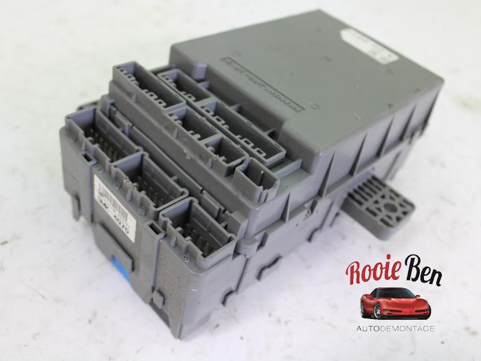 Fuse box Honda Civic 2.0i Type R VTEC 16V OEM