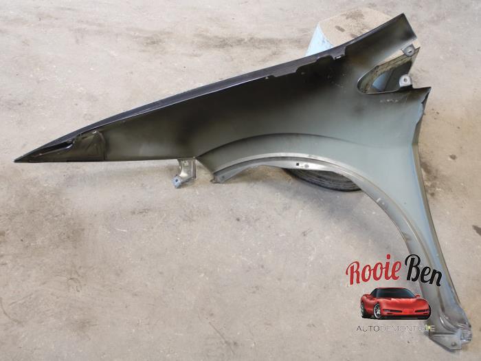 Front wing, right from a Honda Civic (FK/FN) 2.0i Type R VTEC 16V 2008