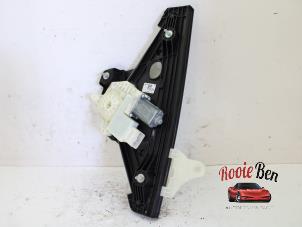 Used Rear door window mechanism 4-door, right Renault Clio V (RJAB) 1.0 TCe 100 12V Price on request offered by Rooie Ben autodemontage