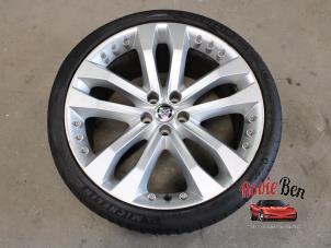 Used Wheel Jaguar F-type 3.0 S V6 24V Price on request offered by Rooie Ben autodemontage