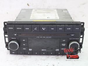 Used Radio CD player Dodge Nitro 2.8 CRD 16V 4x4 Price on request offered by Rooie Ben autodemontage