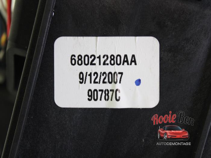 Dzwignia wyboru automatycznej skrzyni biegów z Dodge Caliber 2.0 16V 2008