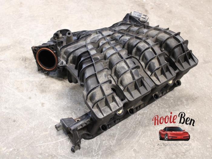 Używane Kolektor dolotowy Dodge Caliber 2.0 16V Cena € 100,00 Procedura marży oferowane przez Rooie Ben autodemontage