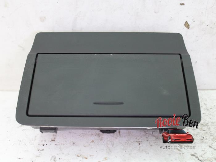Begagnade Innerdisplay Audi A1 (8X1/8XK) 1.2 TFSI Pris € 100,00 Marginaltabell erbjuds av Rooie Ben autodemontage