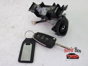 Used Ignition lock + key Audi A1 (8X1/8XK) 1.2 TFSI Price on request offered by Rooie Ben autodemontage