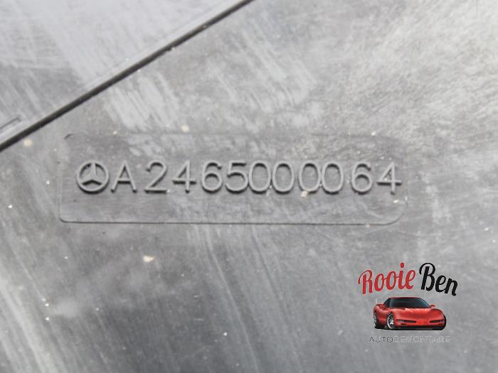 Aleta de refrigeración de un Mercedes-Benz A (W176) 2.2 A-220 CDI 16V 4-Matic 2013