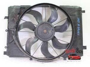 Used Cooling fans Mercedes A (W176) 2.2 A-220 CDI 16V 4-Matic Price on request offered by Rooie Ben autodemontage
