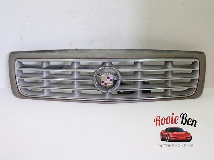 Używane Grill Cadillac Eldorado 4.6 TC V8 32V Cena € 50,00 Procedura marży oferowane przez Rooie Ben autodemontage