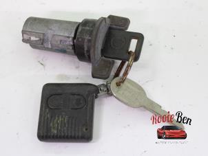Used Ignition lock + key Jeep Grand Cherokee (WG/WJ) 4.0i Price on request offered by Rooie Ben autodemontage