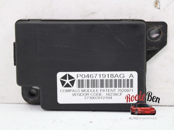 Używane Modul nawigacji Jeep Patriot (MK74) 2.2 CRD 16V 4x4 Cena € 60,00 Procedura marży oferowane przez Rooie Ben autodemontage