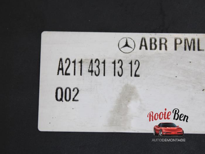 Pompe ABS d'un Mercedes-Benz CLS (C219) 320 CDI 24V 2006