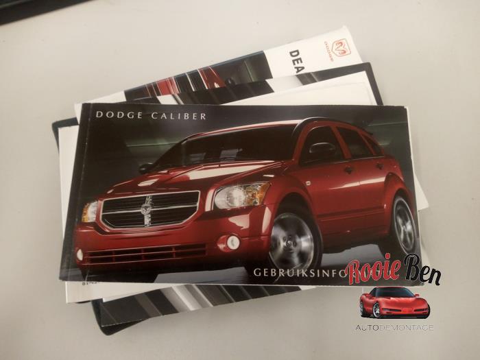 Używane Instrukcja Dodge Caliber 1.8 16V Cena € 25,00 Procedura marży oferowane przez Rooie Ben autodemontage