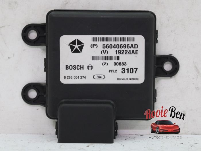 Usados Módulo PDC Dodge Nitro 2.8 CRD 16V 4x4 Precio € 50,00 Norma de margen ofrecido por Rooie Ben autodemontage