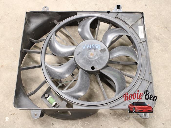 Ventilateur d'un Dodge Nitro 2.8 CRD 16V 4x4 2008