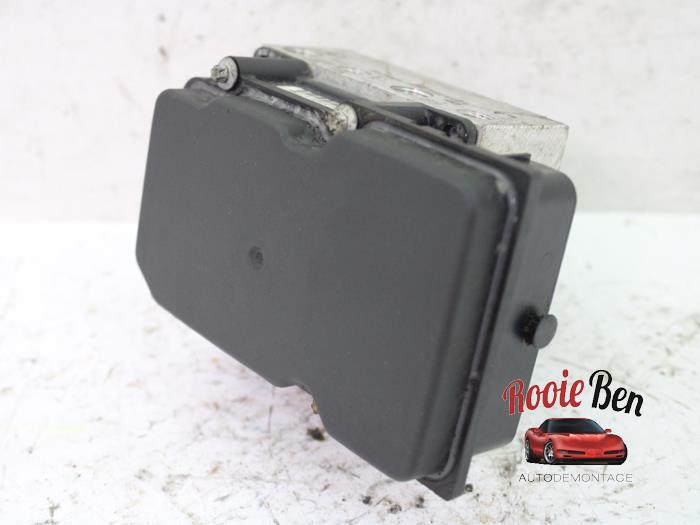 Używane Pompa ABS Fiat Punto Evo (199) 1.4 Natural Power Cena € 50,00 Procedura marży oferowane przez Rooie Ben autodemontage