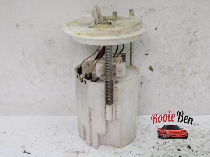 Usagé Pompe à carburant Fiat Punto Evo (199) 1.4 Natural Power Prix € 50,00 Règlement à la marge proposé par Rooie Ben autodemontage