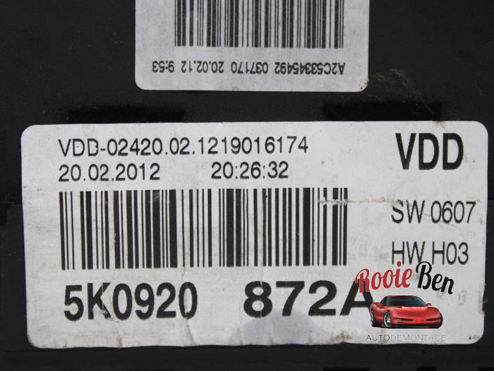 Odometer KM from a Volkswagen Golf VI (5K1) 1.6 TDI 16V 2012