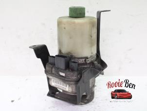 Used Power steering pump Seat Ibiza IV SC (6J1) 1.2 TDI Ecomotive Price on request offered by Rooie Ben autodemontage