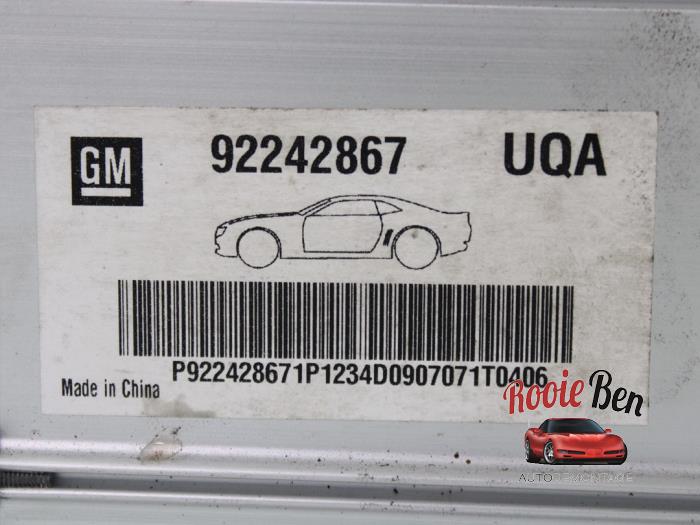 Radio amplifier from a Chevrolet Camaro 6.2 V8 SS 2010