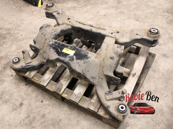 Usagé Berceau Chevrolet Camaro 6.2 V8 SS Prix € 500,00 Règlement à la marge proposé par Rooie Ben autodemontage
