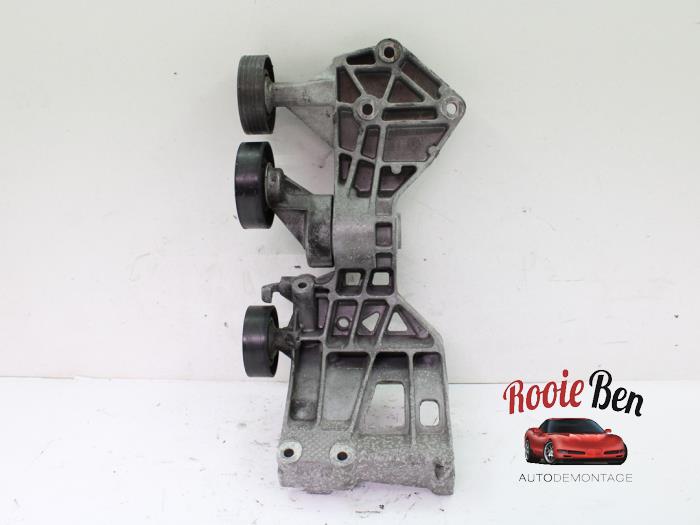 Usados Rodillo tensor correa múltiple Mercedes A (W169) 1.5 A-150 Precio € 15,00 Norma de margen ofrecido por Rooie Ben autodemontage