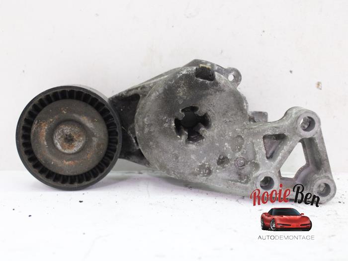 Usados Rodillo tensor correa múltiple Skoda Octavia (1Z3) 1.6 MPI Precio € 15,00 Norma de margen ofrecido por Rooie Ben autodemontage