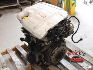 Engine from a Renault Laguna III Estate (KT) 2.0 dCi 16V 150 2010