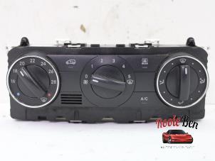 Used Heater control panel Mercedes A (W169) 1.5 A-150 Price on request offered by Rooie Ben autodemontage
