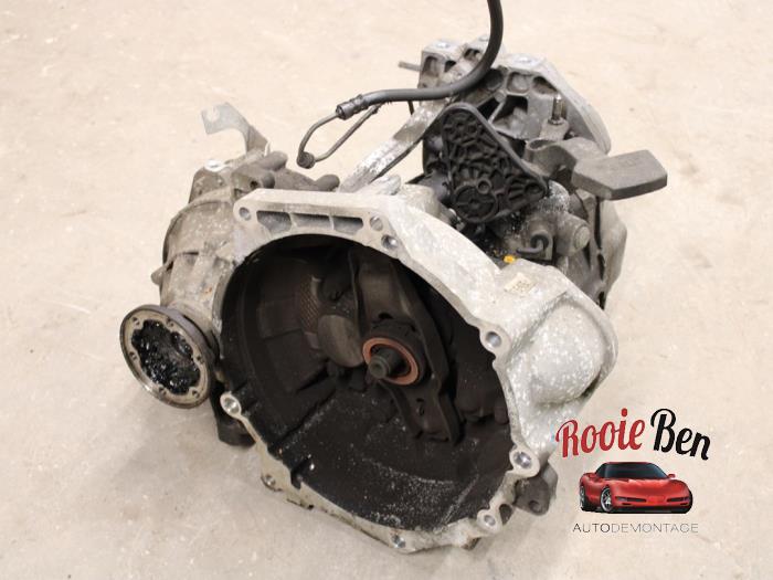 Usagé Boîte de vitesse Volkswagen Eos (1F7/F8) 2.0 FSI 16V Prix € 250,00 Règlement à la marge proposé par Rooie Ben autodemontage