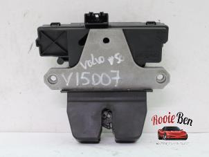 Used Tailgate lock mechanism Volvo V50 (MW) 1.8 16V Price € 45,00 Margin scheme offered by Rooie Ben autodemontage