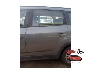 Used Rear door 4-door, left Chevrolet Orlando (YYM/YYW) 1.8 16V VVT Bifuel Price on request offered by Rooie Ben autodemontage