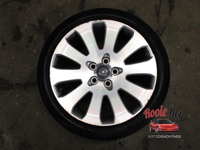 Sport rims set + tires - Alloy OEM - Rooie Ben autodemontage
