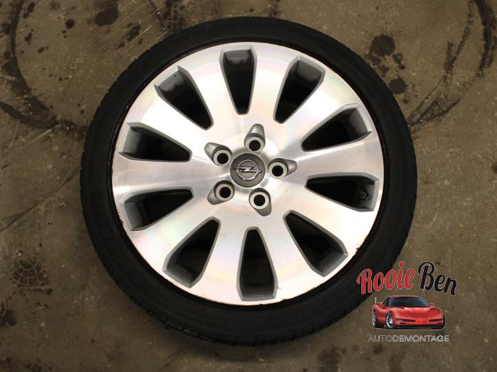 Sport rims set + tires - Alloy OEM - Rooie Ben autodemontage
