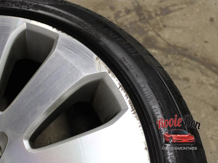 Sport rims set + tires - Alloy OEM - Rooie Ben autodemontage